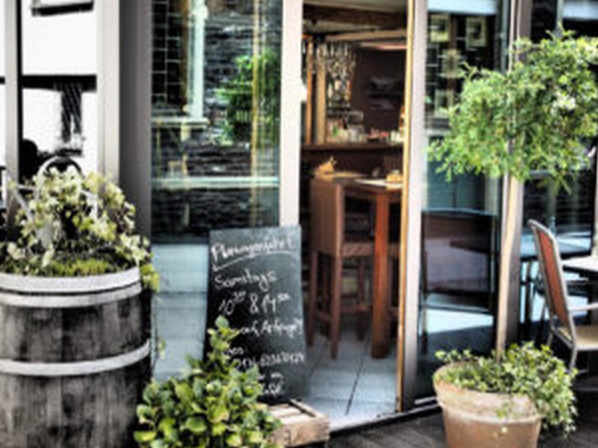 Weincafe Korkenzieher Briedel Exterior photo